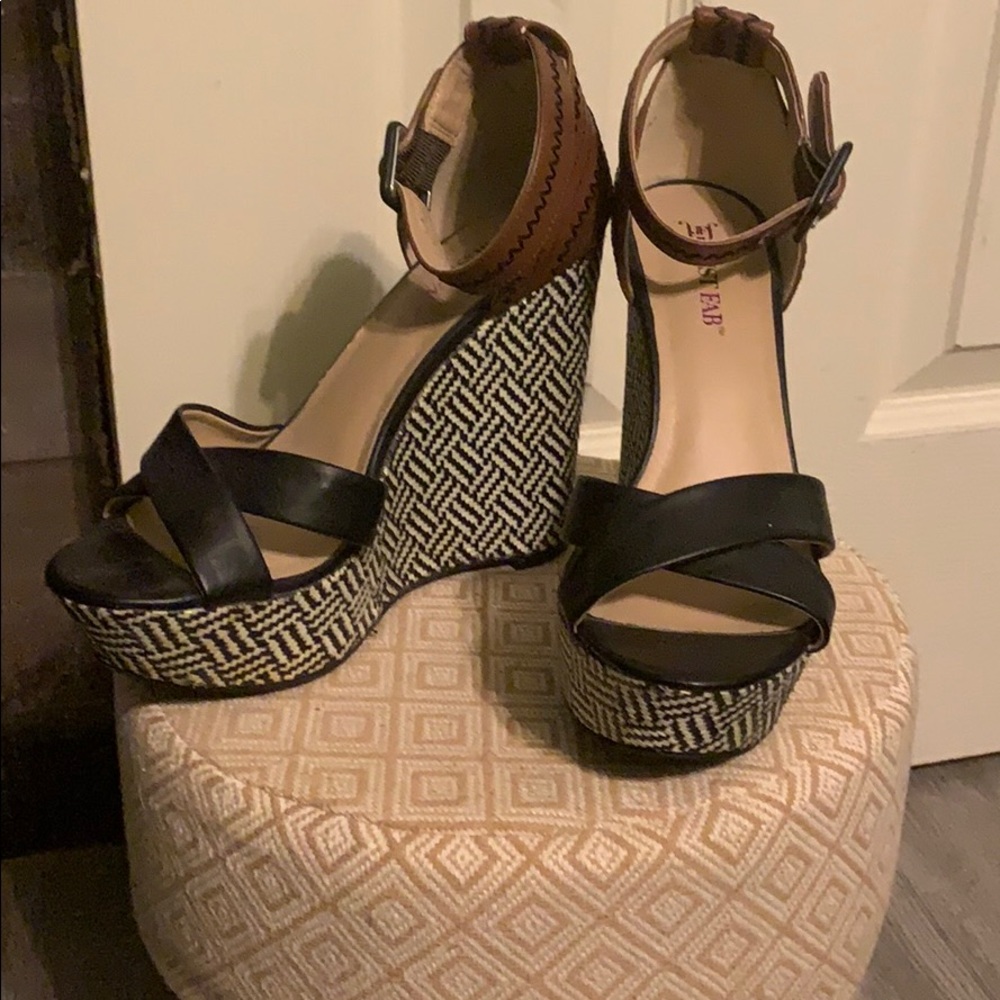 Wedges - Picture 2 of 2